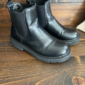 Black Leather Chelsea Boots